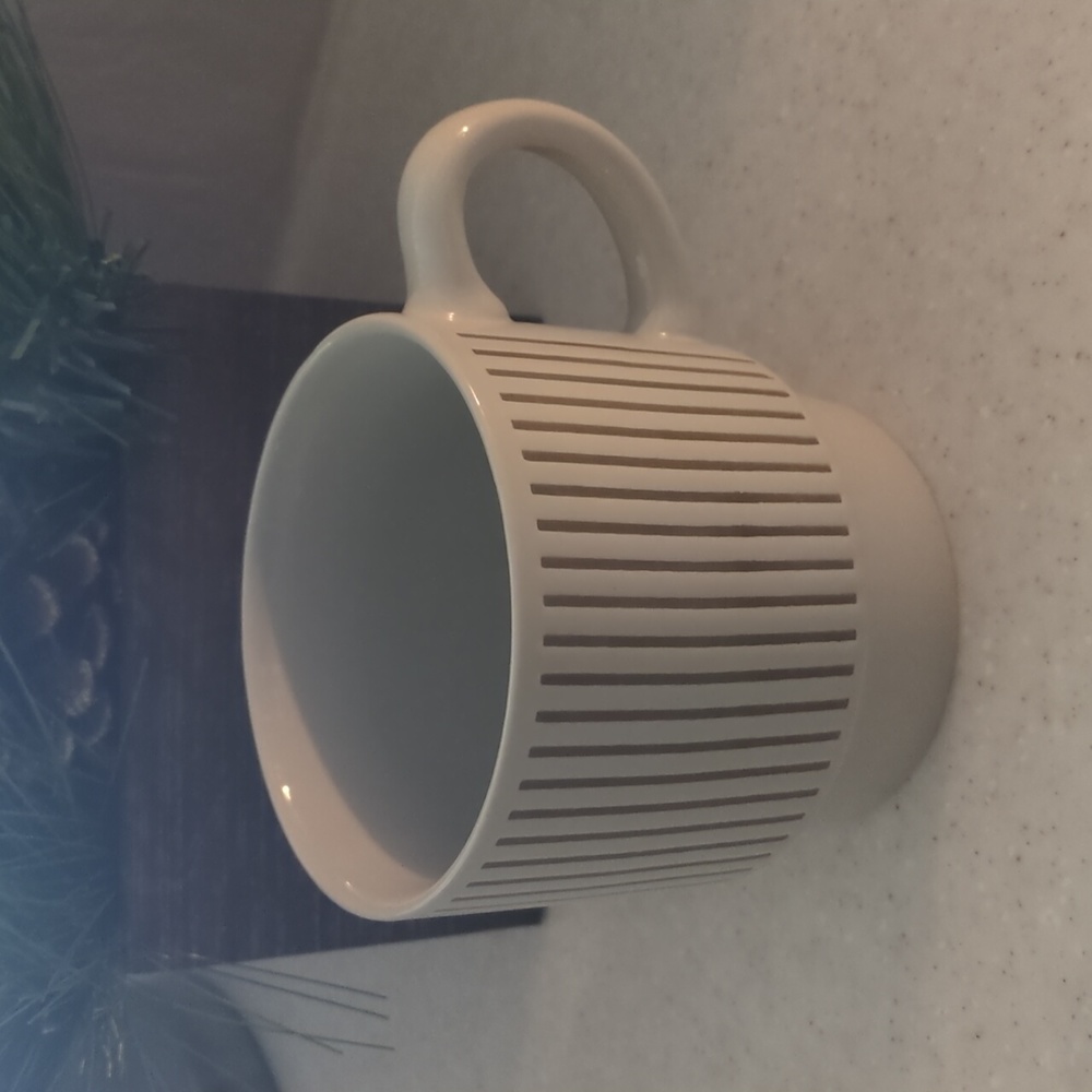 Decorative coffee mug